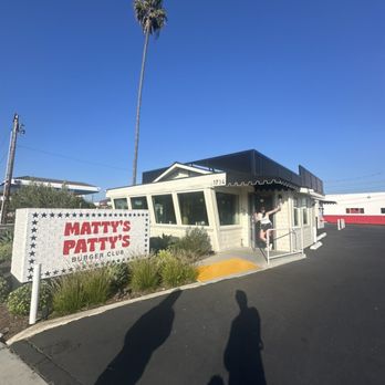 MATTY’S PATTY’S BURGER CLUB - Updated July 2025 - 402 Photos & 509 ...