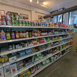 Kanbu Asian Mart - Sauce aisle