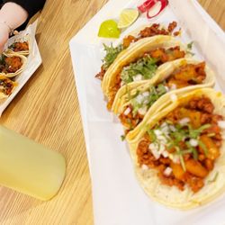 The Jefas Mexican Grill - Pastor tacos