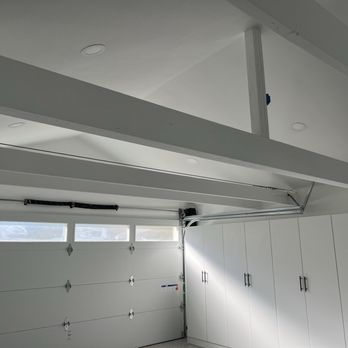 Garage Lions - After photo: We maintained the vaulted ceiling and added canned lights - Flooring Near Me - Santa Clara, California Garage Lions - After photo: We maintained the vaulted ceiling and added canned lights - Flooring Near Me - Santa Clara, California