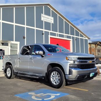 Swissdetail - This Chevy Silverado deserves to sparkle too! Full Detail with deep clean and protection adds value AND looks nice! - Auto Detailing Near Me - Bozeman, Montana Swissdetail - This Chevy Silverado deserves to sparkle too! Full Detail with deep clean and protection adds value AND looks nice! - Auto Detailing Near Me - Bozeman, Montana