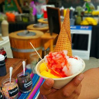 Melrose Trading Post - Fresh lime and mango sorbet topped with Chamoy, so refreshing and Vegan - Flea Markets Near Me - Los Angeles, California Melrose Trading Post - Fresh lime and mango sorbet topped with Chamoy, so refreshing and Vegan - Flea Markets Near Me - Los Angeles, California
