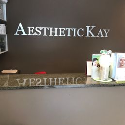 Welcome desk