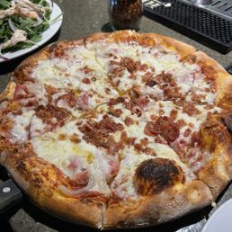 Razorback Pizza