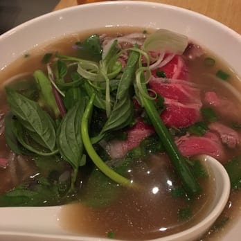 芽莊 - pho ( Vietnamese noodle) with sliced beef shank - Vietnamese Near Me - Hong Kong, HK