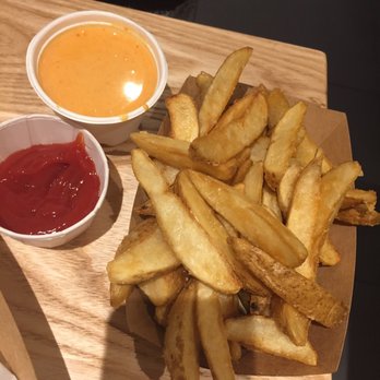 Ma'ono Fried Chicken - Fries! - Sandwiches Near Me - Seattle, Washington