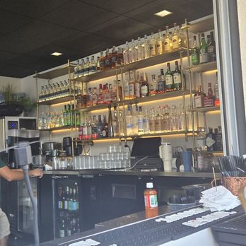 Vine + Grain - Bars Near Me - Brentwood, California