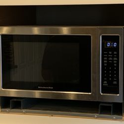 Steve's Appliance Service - Our microwave after we removed the face plate.