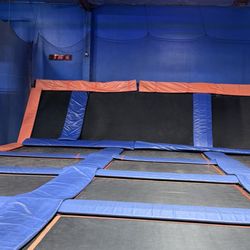 Sky Zone Trampoline Park - Trampoline area