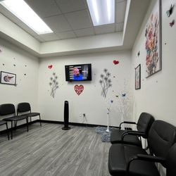 Desert Gastroenterology Associates - Waiting room