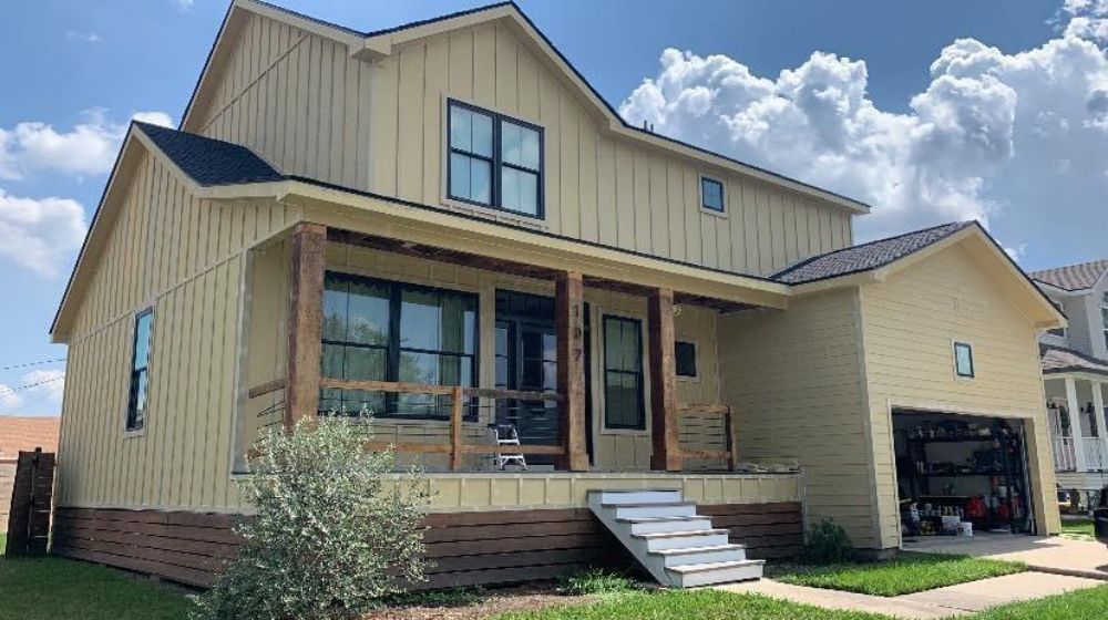 Slide of Handyman Express