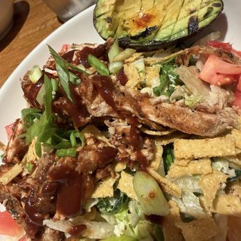 California Pizza Kitchen - Bbq chicken half w/ grilled avocado - Pizza Near Me - Kapolei, Hawaii California Pizza Kitchen - Bbq chicken half w/ grilled avocado - Pizza Near Me - Kapolei, Hawaii