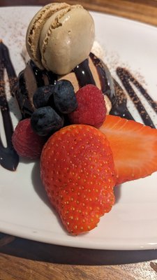 Gino’s Bottega Italiana by null