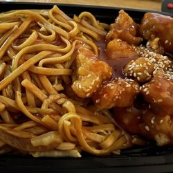 Sunrise Chinese Restaurant - Sesame Chicken and Lo Mein