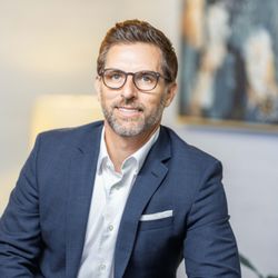 David Boudreault, MD
Board Certified Plastic Surgeon
