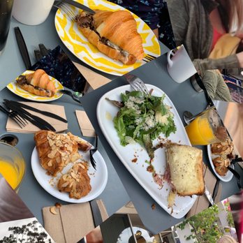 Bree'osh - Montecito - Bree'Osh ;) - Coffee & Tea Near Me - Santa Barbara, California
