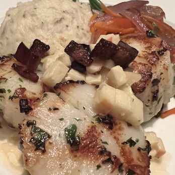 Peterson's - Jumbo Grilled Sea Scallops - Steakhouses Near Me - Fishers, Indiana