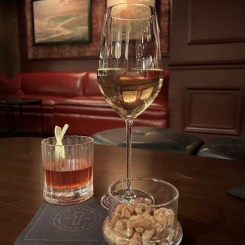 Founders Club - Speakeasies Near Me - Seattle, Washington