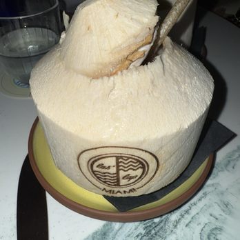Las' Lap - Fresh coconut water is offered - Caribbean Near Me - Miami Beach, Florida