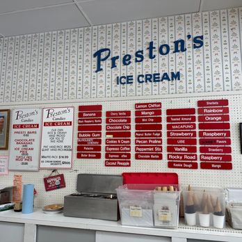 Preston's Candy & Ice Cream - Inside - Candy Stores Near Me - Burlingame, California Preston's Candy & Ice Cream - Inside - Candy Stores Near Me - Burlingame, California