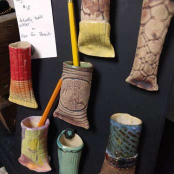 Handmade Holiday Shop - Ceramic magnets by Corina Fedo, Artist. - Pop-up Shops Near Me - Hot Springs, Arkansas Handmade Holiday Shop - Ceramic magnets by Corina Fedo, Artist. - Pop-up Shops Near Me - Hot Springs, Arkansas