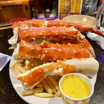 Half Shell - Crab Legs & fries & garlic butter! - Seafood Near Me - Chicago, Illinois