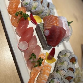 Yasuo Sushi & Tapas - Main combo menu - Sushi Bars Near Me - Scottsdale, Arizona Yasuo Sushi & Tapas - Main combo menu - Sushi Bars Near Me - Scottsdale, Arizona
