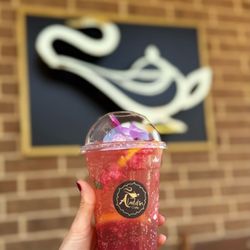 Aladdin Cafe - Dragon fruit mojito