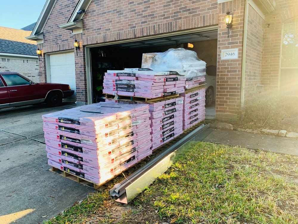 Slide of United Roofing Supply