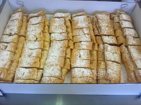 Kuhar's Carryout by null