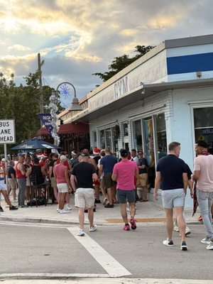 Gym Sportsbar Wilton Manors by null