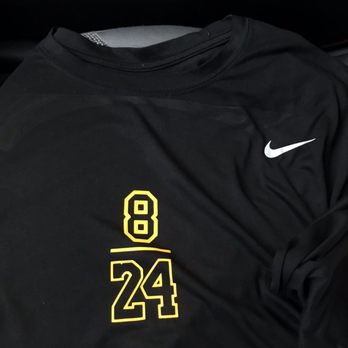 Customized Teez - Press mark above the Nike logo. Issue was fixed , they handled it great - Screen Printing/T-Shirt Printing Near Me - Santa Clarita, California Customized Teez - Press mark above the Nike logo. Issue was fixed , they handled it great - Screen Printing/T-Shirt Printing Near Me - Santa Clarita, California