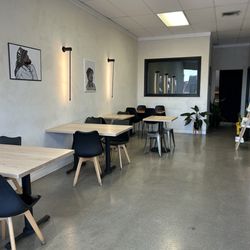 Seven Syllables Coffee - 2/23/25 Interior aesthetics, comfortable
