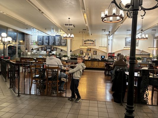 Europa Hofbrau by null