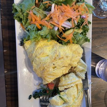 Café Luna - Omlette - Coffee & Tea Near Me - Cambridge, Massachusetts Café Luna - Omlette - Coffee & Tea Near Me - Cambridge, Massachusetts