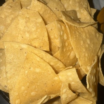 El Coyote - Yummy chips - Mexican Near Me - Los Angeles, California