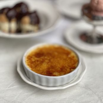 Le Crocodile - Creme brûlée - French Near Me - Brooklyn, New York Le Crocodile - Creme brûlée - French Near Me - Brooklyn, New York