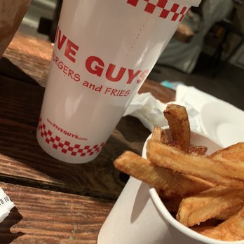 Five Guys - Burgers Near Me - Nashville, Tennessee