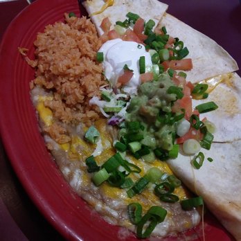 El Charro Viejo - Queso shredded beef - Mexican Near Me - Grants Pass, Oregon El Charro Viejo - Queso shredded beef - Mexican Near Me - Grants Pass, Oregon