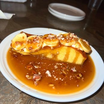 Wren & Wolf - Butter Cake - Cocktail Bars Near Me - Phoenix, Arizona