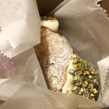 Mike's Pastry - Pistachio Cannoli - Bakeries Near Me - Boston, Massachusetts