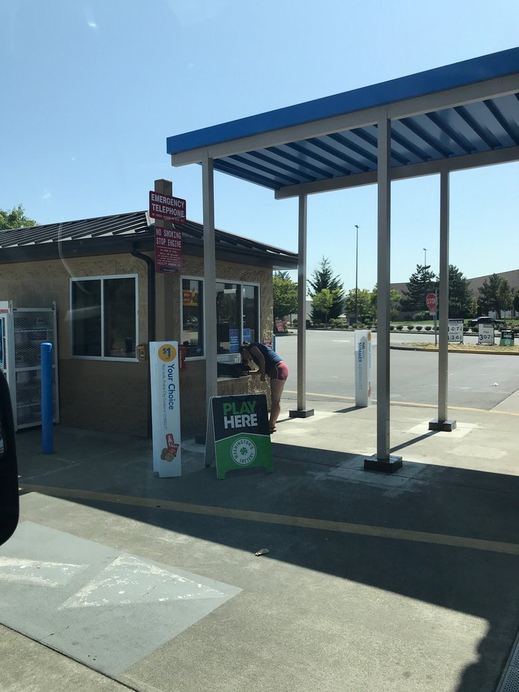 WALMART FUEL STATION 762 Outlet Collection Way, Auburn, Washington