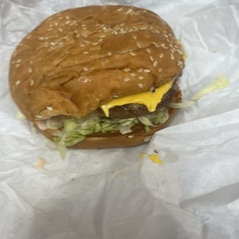 Bullies Drive Inn - Cheese Burger - Burgers Near Me - Monroe, Utah Bullies Drive Inn - Cheese Burger - Burgers Near Me - Monroe, Utah