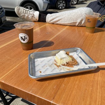 Venus Pie Trap - Coconut cream pie and mocha - Cafes Near Me - Aptos, California
