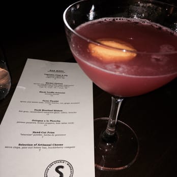 Spoon and Stable - Nancy's Cosmo - New American Near Me - Minneapolis, Minnesota