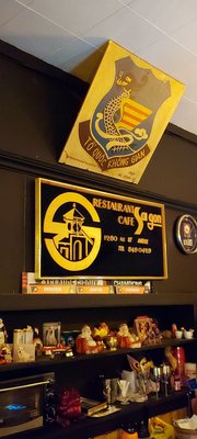 Café Saigon by null