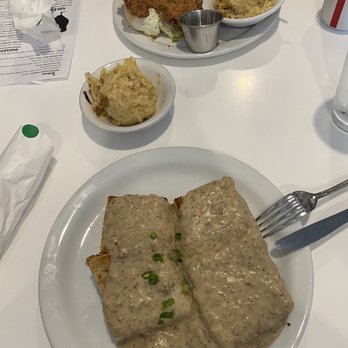 Phoebe's Diner - Buttermilk Biscuits and Sage Sausage Gravy and Hashbrown Casserole - Breakfast & Brunch Near Me - Austin, Texas Phoebe's Diner - Buttermilk Biscuits and Sage Sausage Gravy and Hashbrown Casserole - Breakfast & Brunch Near Me - Austin, Texas