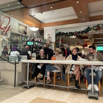 Quattro Caffe - Holidays! You know, patrons make a restaurant great as well - Italian Near Me - Costa Mesa, California Quattro Caffe - Holidays! You know, patrons make a restaurant great as well - Italian Near Me - Costa Mesa, California