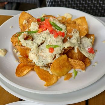 Marlow's Tavern - Kettle cooked chips - New American Near Me - Woodstock, Georgia