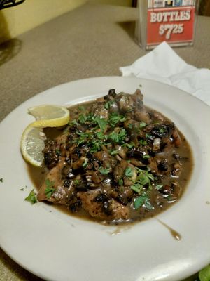 Mona's Italian Restaurant by null